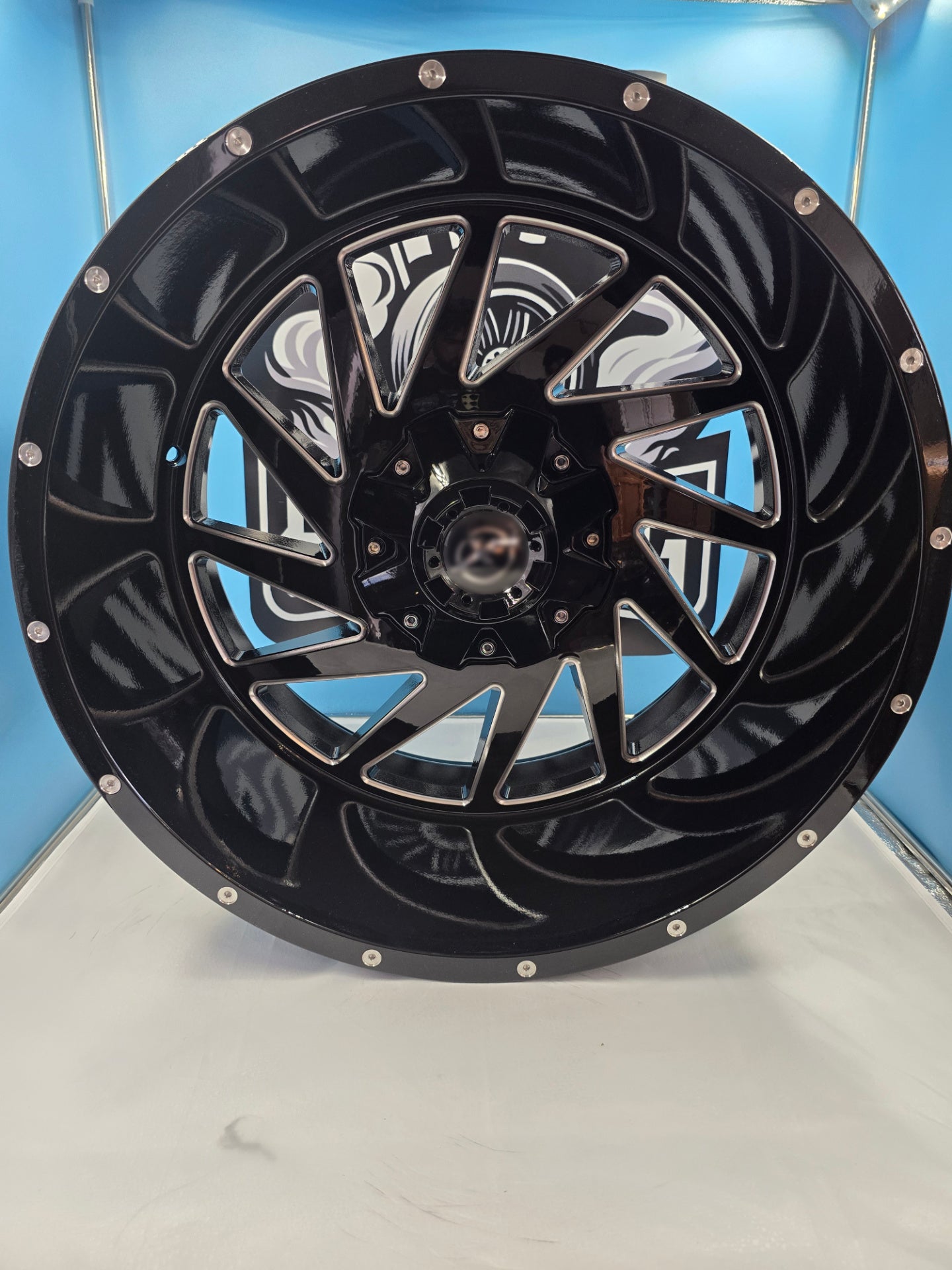 11G-013 CB 124.9