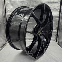 11G-020 Gloss Black