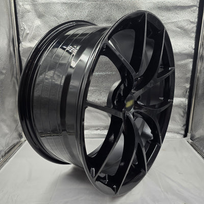 11G-020 Gloss Black
