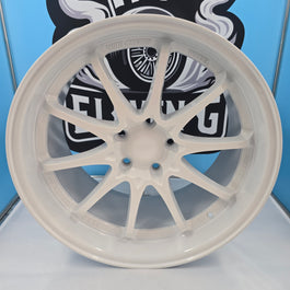 11G-009 White